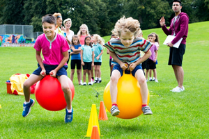 sportdag met skippyballen zeskamp